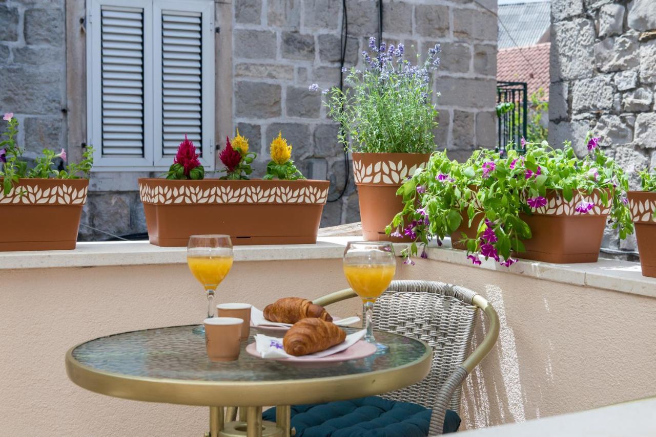 Diva 1,Stylish Old Town Studio Apartment Near Beach Split Extérieur photo